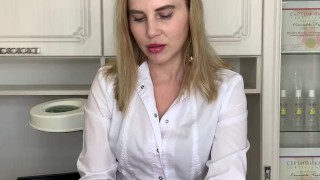 SugarNadya shows a master class on lingam massage on her client